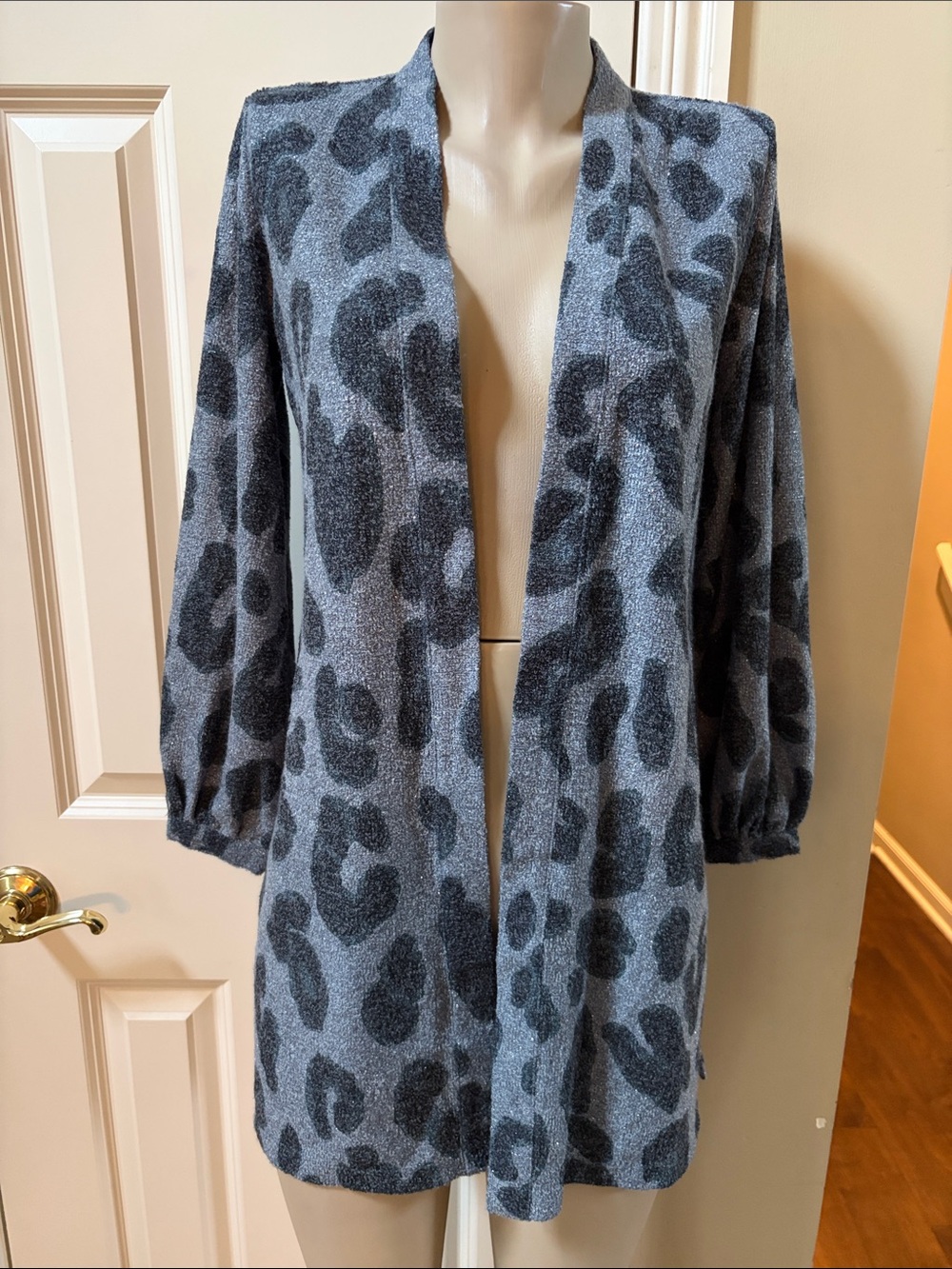 NWT Susan Graver Gray Sparkly Leopard Open-Front Long Cardigan, XXSP